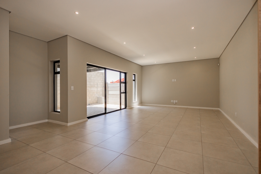 3 Bedroom Property for Sale in Haasendal Western Cape